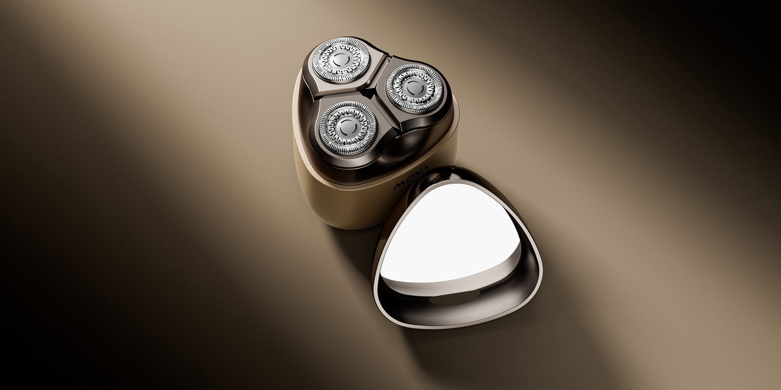 Built-in Magnetic Mirror,  
Groom on the Go - 